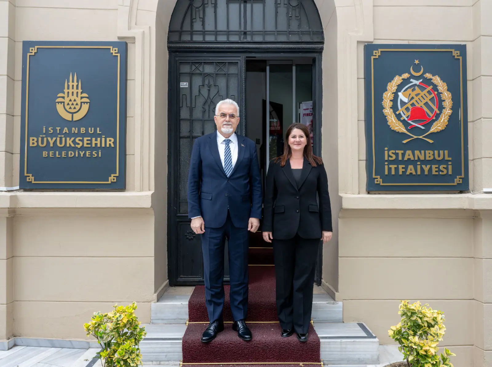 BAŞKAN GENCAN’DAN İSTANBUL’DA ALTYAPI VE İTFAİYE TEMASLARI galeri görseli